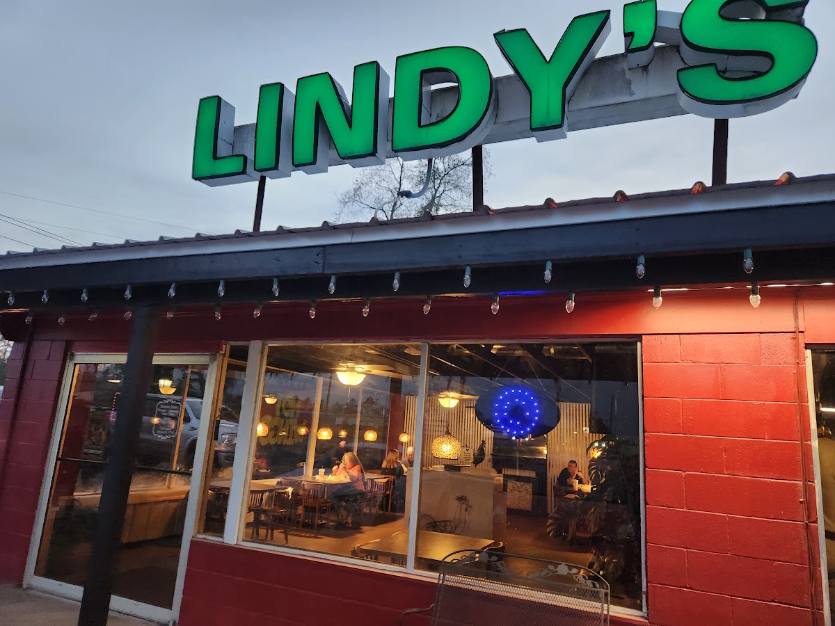 Lindy's Chicken